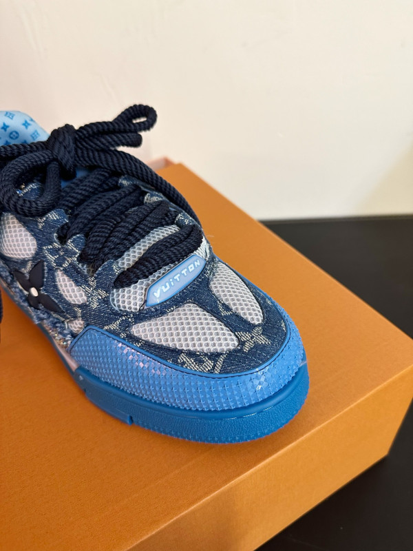 HOT SALE LOUIS VUITTON SNEAKERS