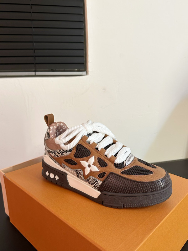 HOT SALE LOUIS VUITTON SNEAKERS