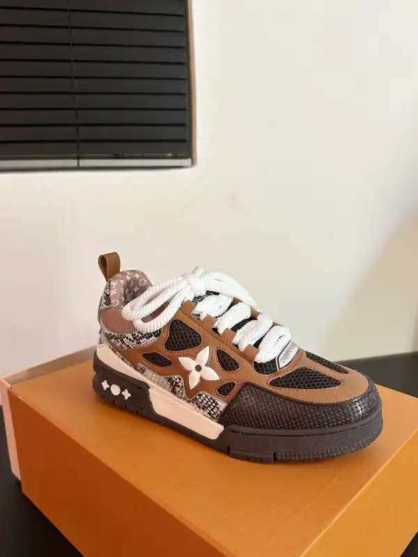 Frstbag ru LOUIS VUITTON SNEAKERS