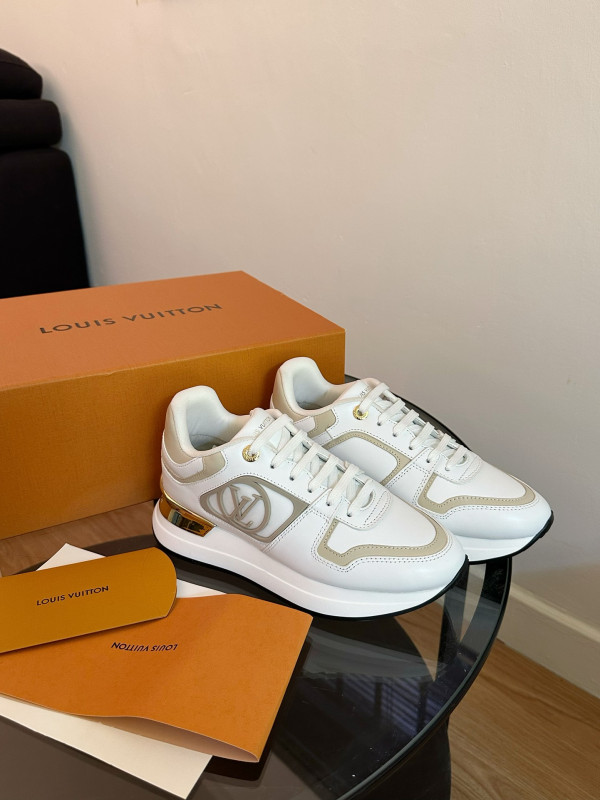 HOT SALE LOUIS VUITTON SNEAKERS