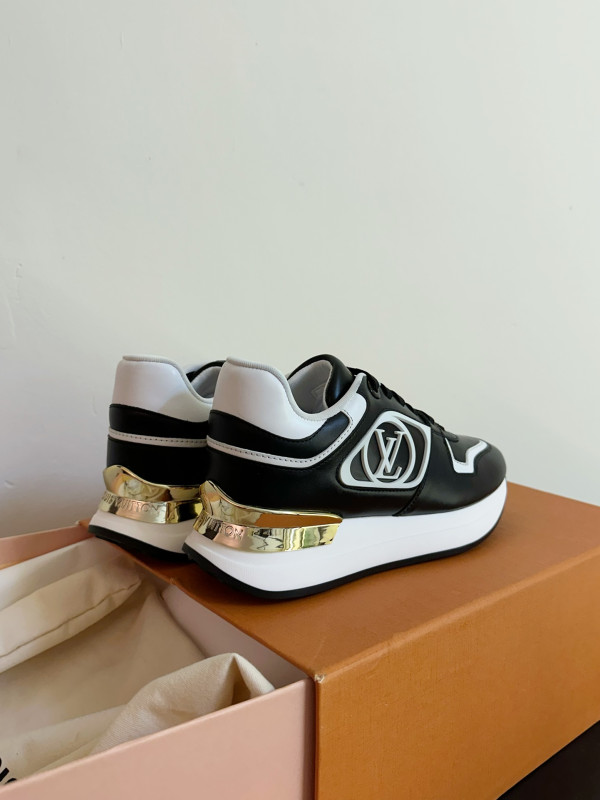 HOT SALE LOUIS VUITTON SNEAKERS