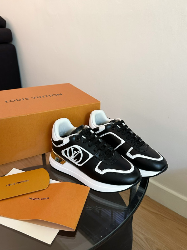 HOT SALE LOUIS VUITTON SNEAKERS