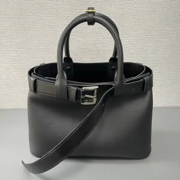 Bagsoffer Prada Buckle large leather handbag with belt-32*23*11CM