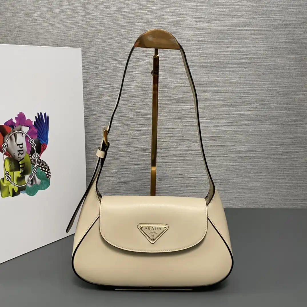 REP Prada Crossbody Bag -24*15*5CM