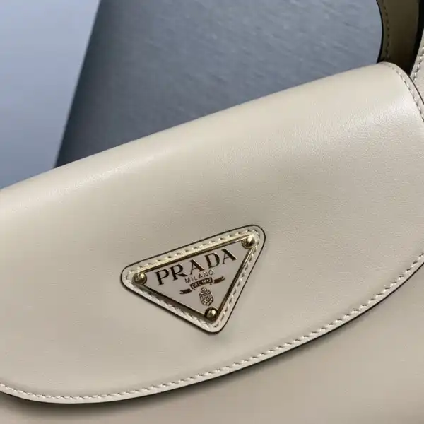 Yupoo bagsoffer Prada Crossbody Bag -24*15*5CM