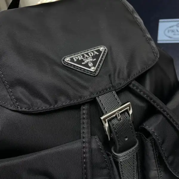 Prada Re-Nylon Backpack-23.5*28*12CM