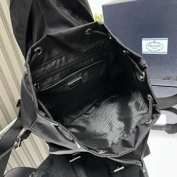 Prada Re-Nylon Backpack-23.5*28*12CM