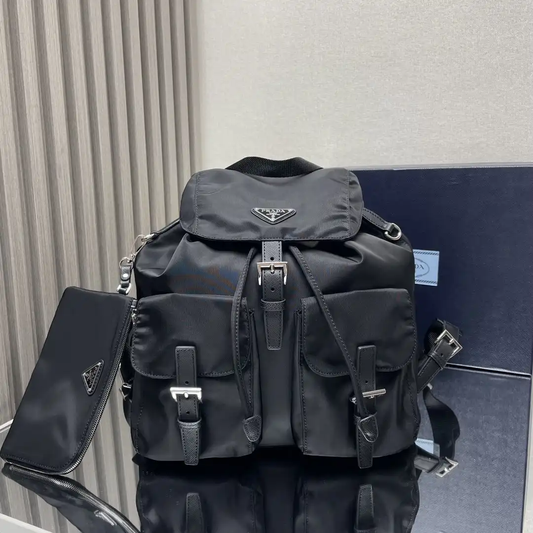 First bag ru Prada Re-Nylon Backpack-30*32*15CM