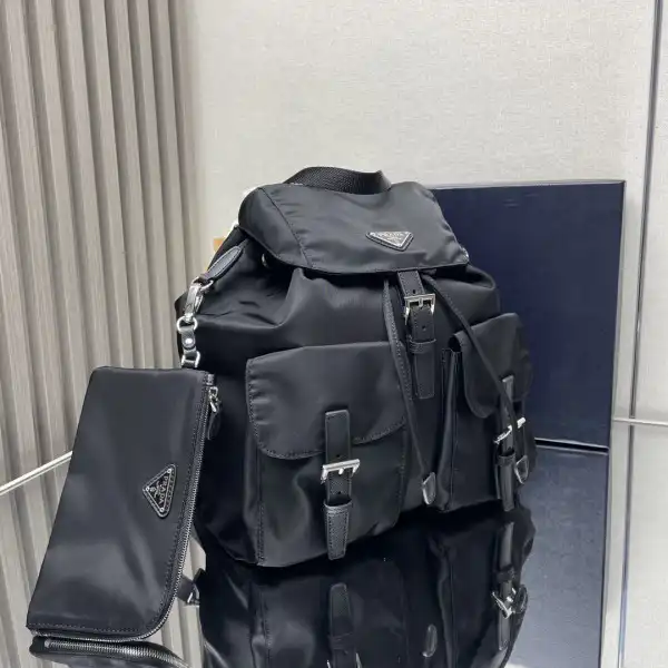 First bag ru Prada Re-Nylon Backpack-30*32*15CM