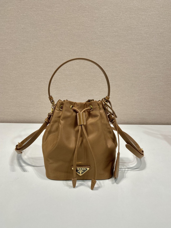 HOT SALE Prada Bucket Bag-15.5*19.5*10CM