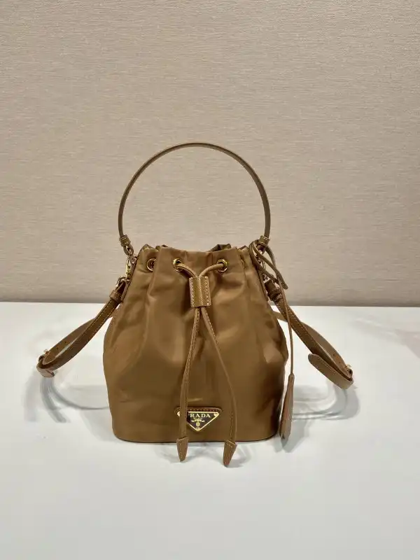 First Bag Ru Prada Bucket Bag-15.5*19.5*10CM