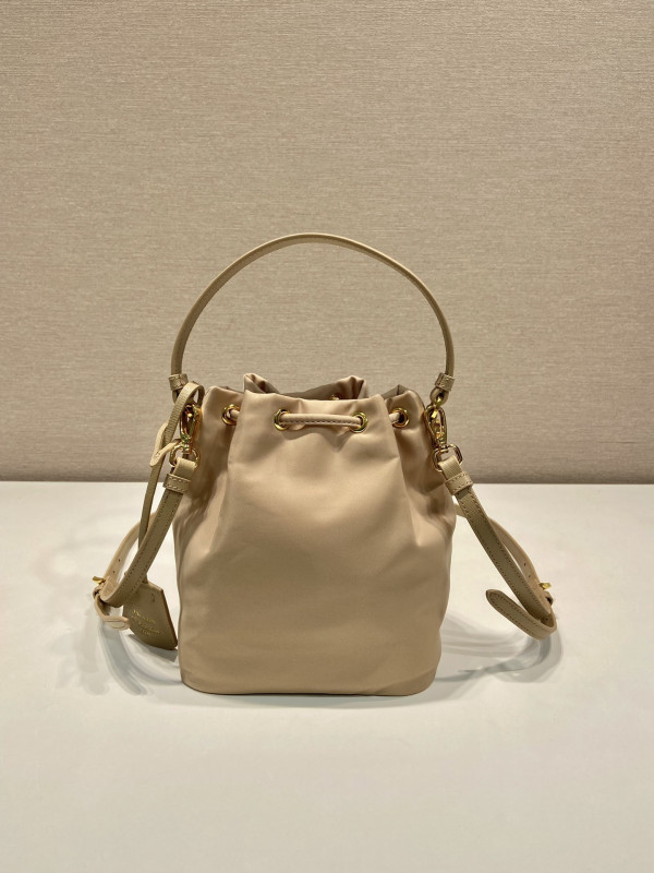 HOT SALE Prada Bucket Bag-15.5*19.5*10CM