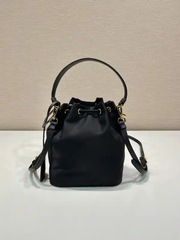 First Bag Ru Prada Bucket Bag-15.5*19.5*10CM