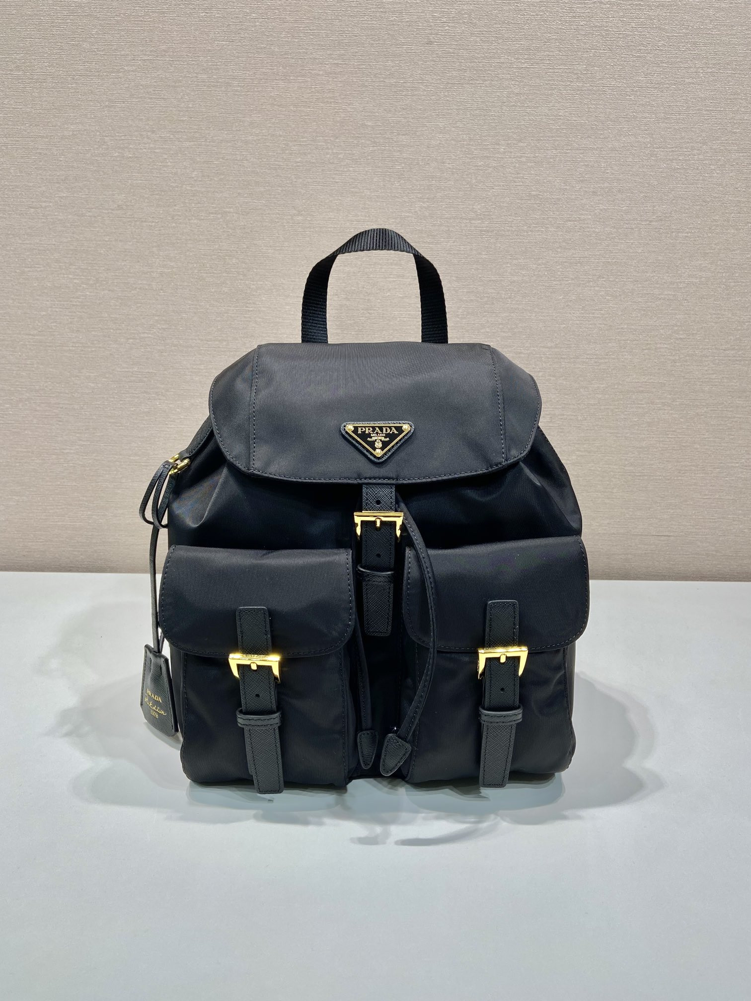 HOT SALE PRADA Re-Nylon Medium Backpack-23.5*28*12CM