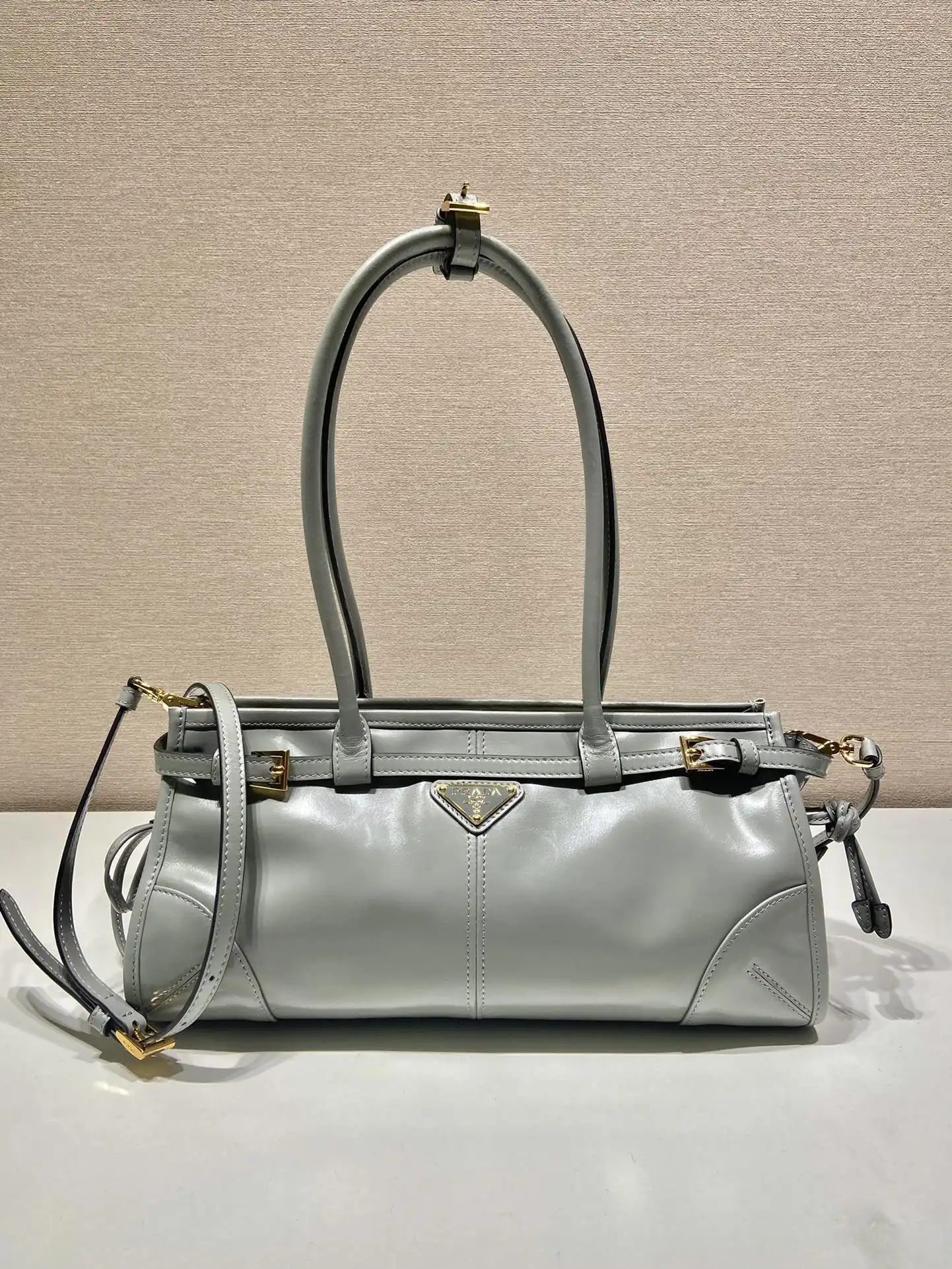 REP Prada Medium leather handbag