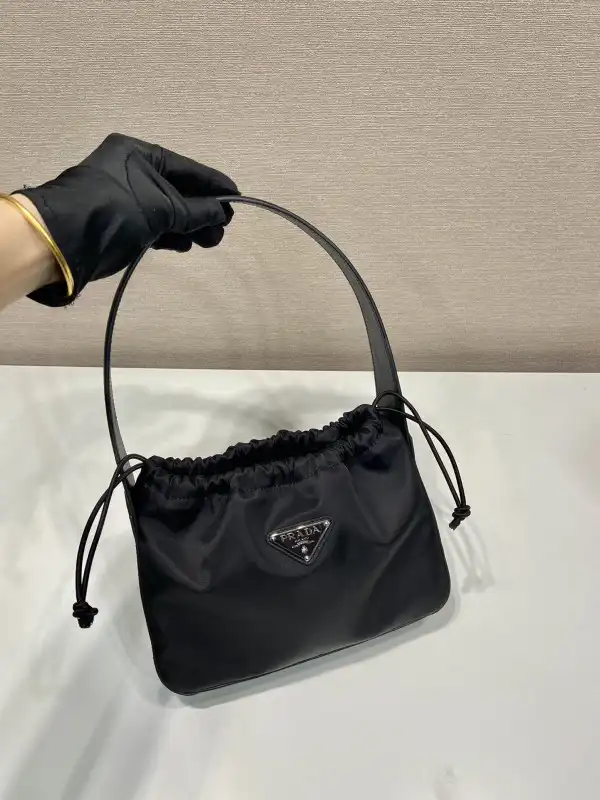 Prada Vintage Hobo Bag-23*18*8CM