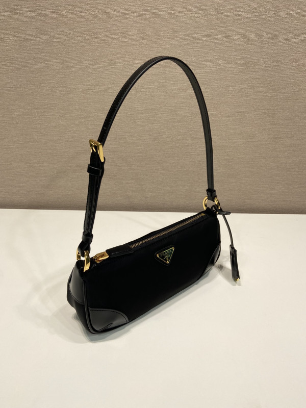 HOT SALE Prada Re-Edition bag-23.5*10*5CM