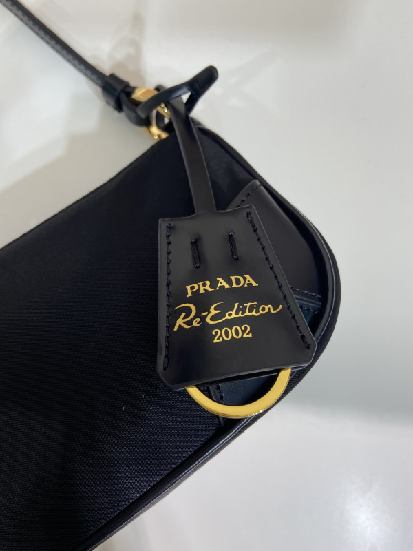 HOT SALE Prada Re-Edition bag-23.5*10*5CM