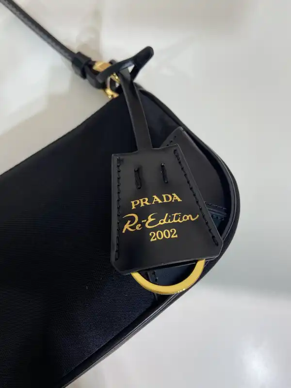 Bagsoffer Prada Re-Edition bag-23.5*10*5CM