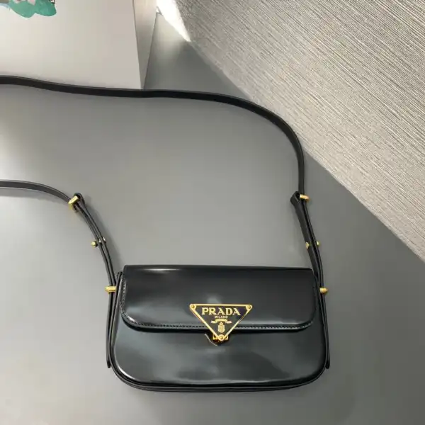 Bagsoffer yupoo Prada Patent Bag-20.5*10.5*4CM