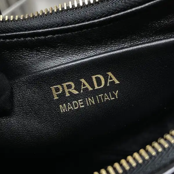 First Bag Ru Prada Arqué Re-Nylon and brushed leather shoulder bag-22.5*18.5*6CM