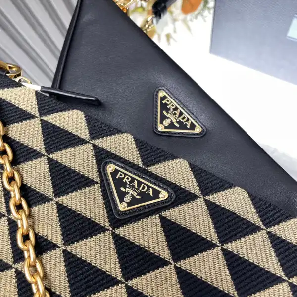 Prada Triangular sequined pouch-26*16*13CM