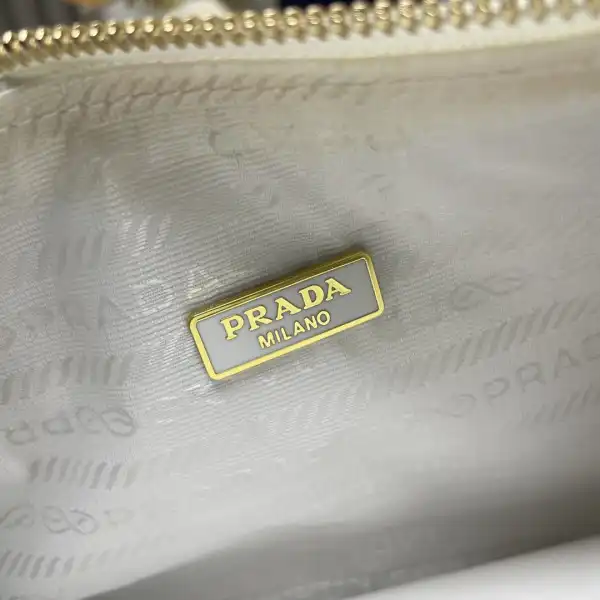 First Bag Ru Prada Re-Edition 2005 crochet bag-23*16*7CM