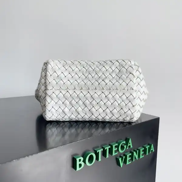 First bag ru BOTTEGA VENETA MINI CABAT-22*6.5*15.5cm