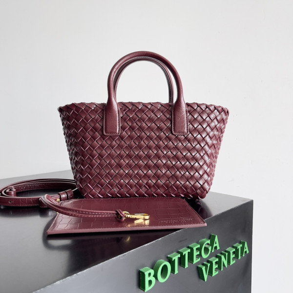 BOTTEGA VENETA MINI CABAT-22*6.5*15.5cm