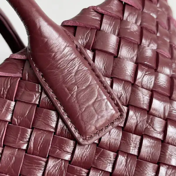 Yupoo bagsoffer BOTTEGA VENETA MINI CABAT-22*6.5*15.5cm