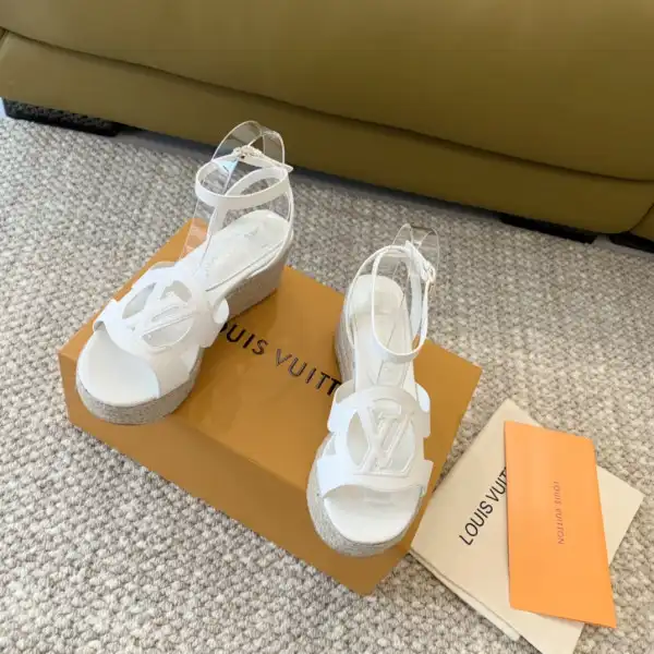 LOUIS VUITTON HEELS SANDALS