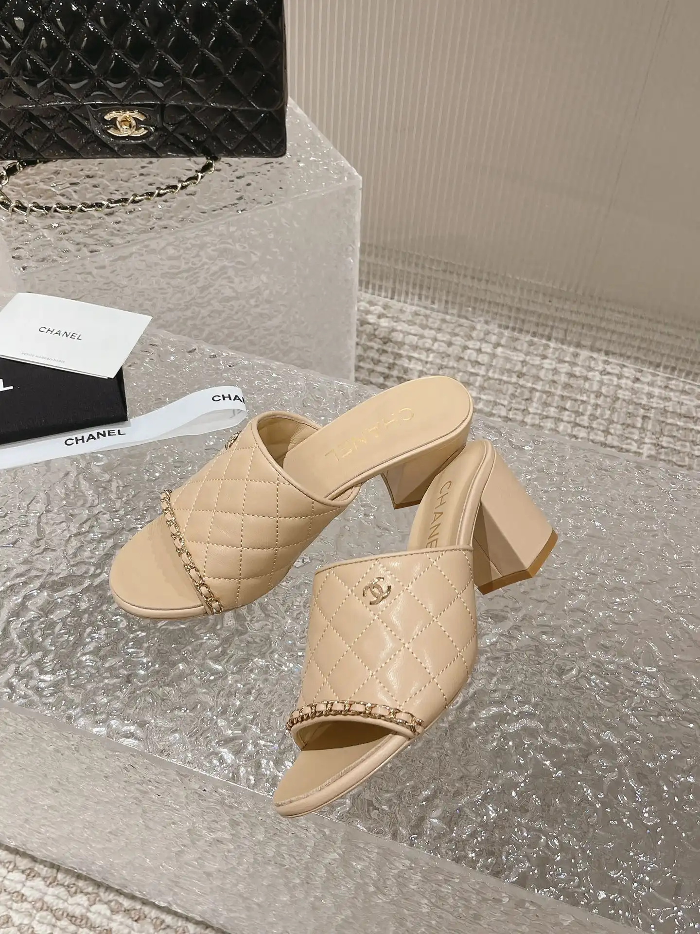 CL SANDALS