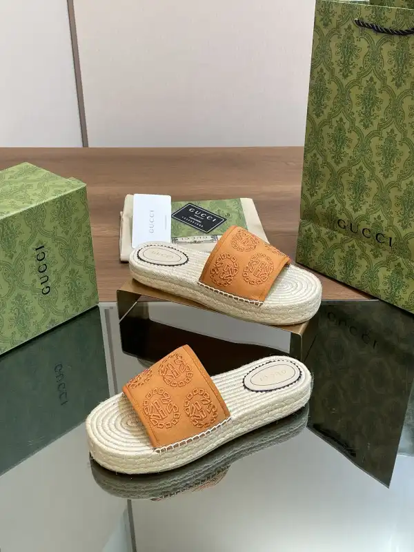 Yupoo bagsoffer GUCCI SLIDE SANDALS