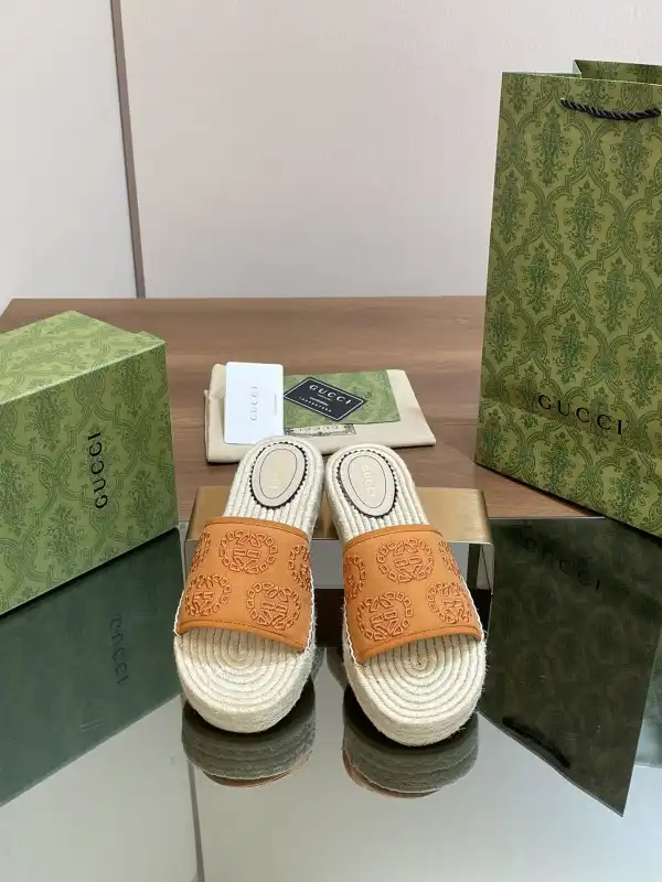 Yupoo bagsoffer GUCCI SLIDE SANDALS