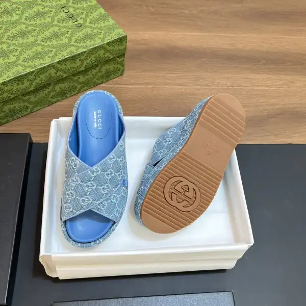 Bagsoffer GUCCI SLIDE SANDALS