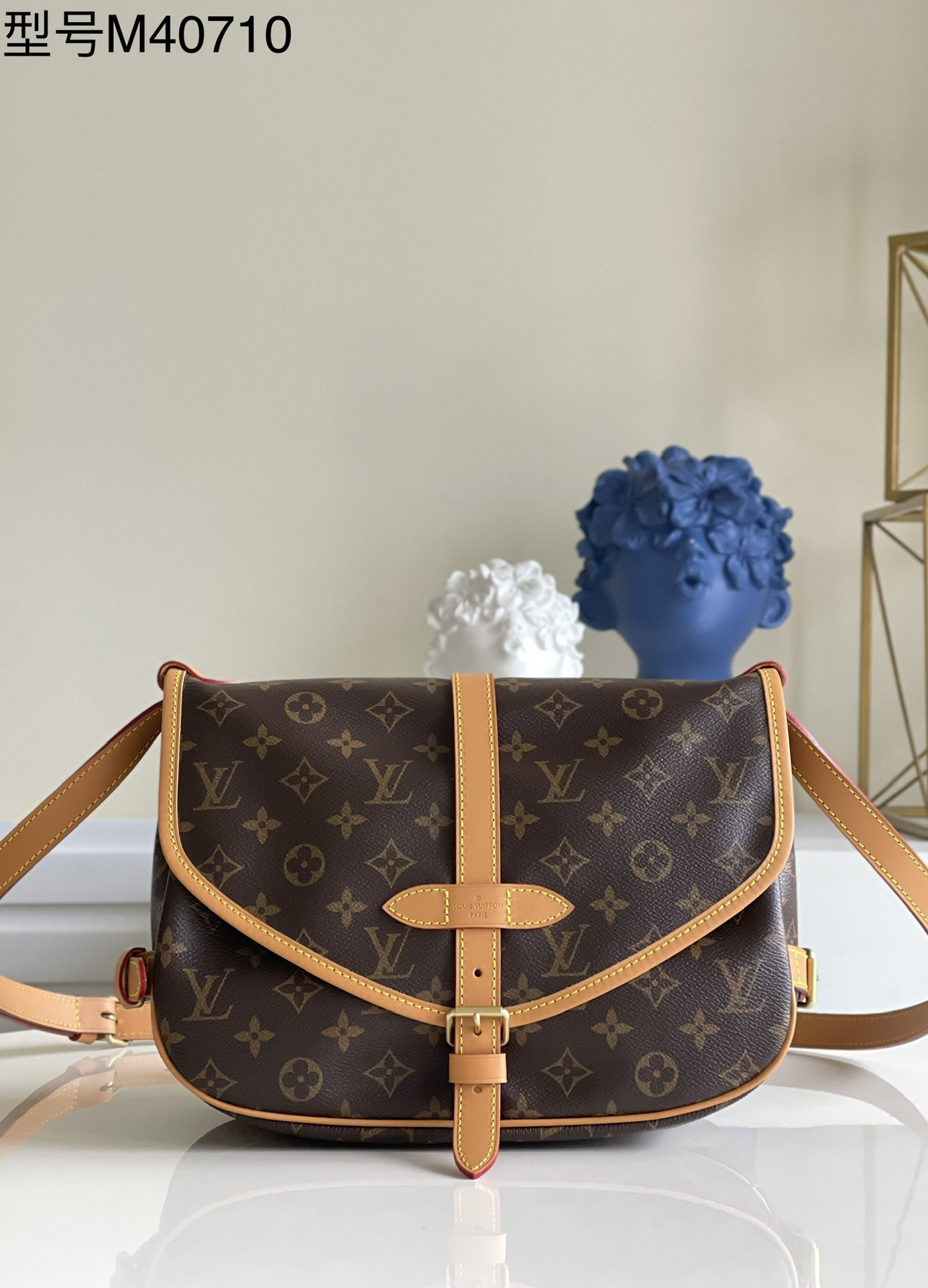 HOT SALE LOUIS VUITTON Saumur bag-28*11*20CM