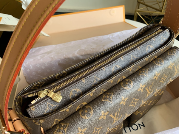 LOUIS VUITTON VINTAGE bag-32*10*20CM