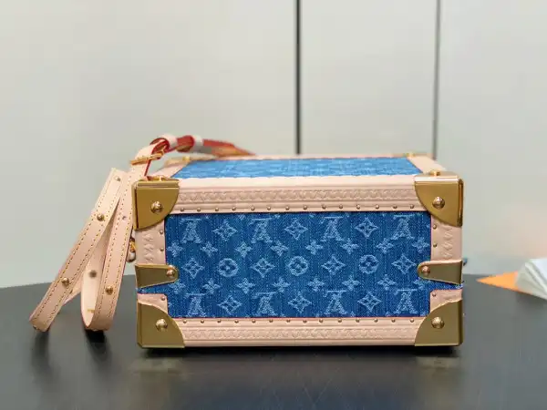 LOUIS VUITTON Petite Valise bag-22.5*17.5*11CM