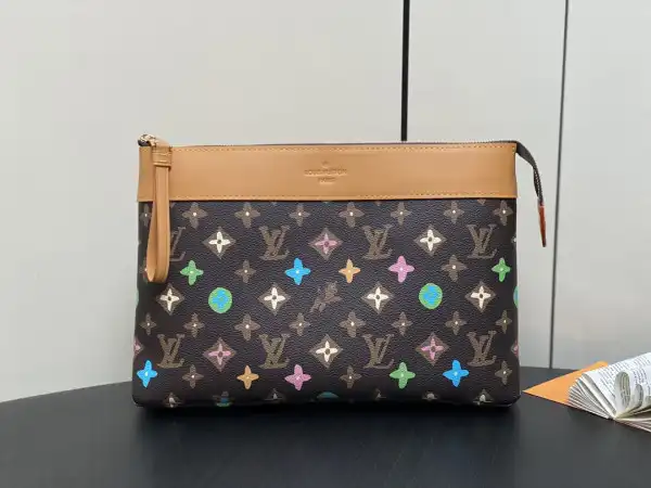 Frstbag ru LOUIS VUITTON POCHETTE VOYAGE SOUPLE-32*21*8CM