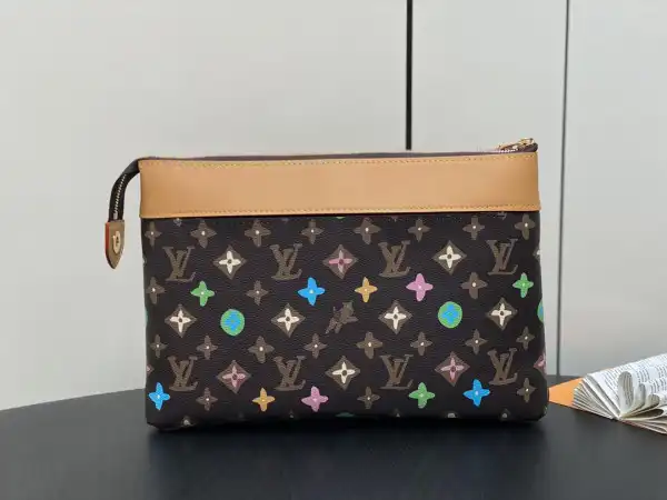 First bag ru LOUIS VUITTON POCHETTE VOYAGE SOUPLE-32*21*8CM