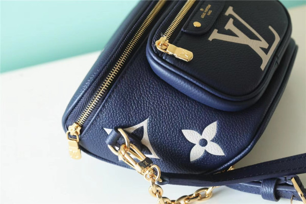 HOT SALE LOUIS VUITTON MINI BUMBAG-17-12-9.5CM