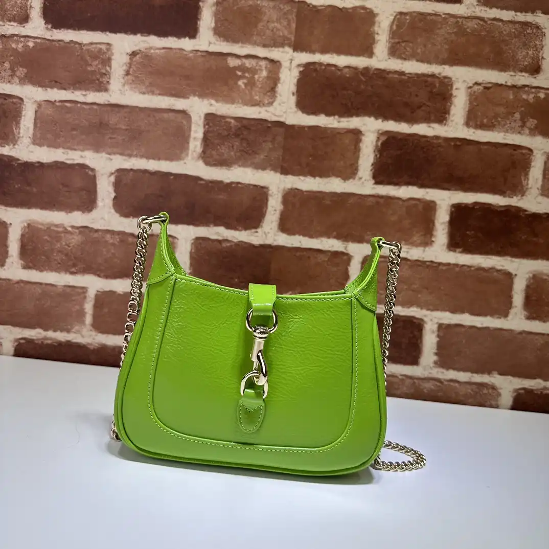 First Bag Ru GUCCI JACKIE SHOULDER BAG-19.5*18*3.5CM