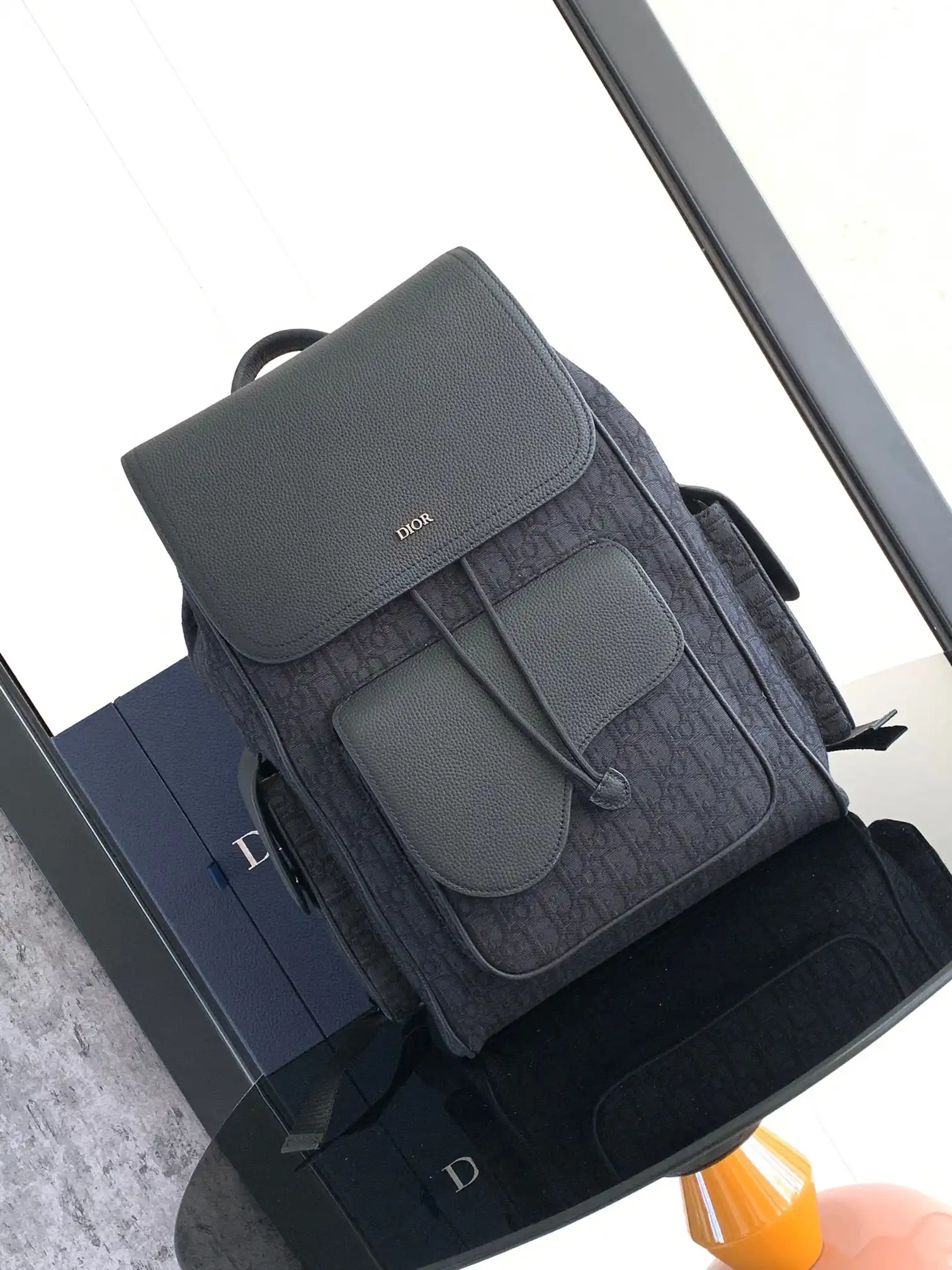 DIRO BACKPACK-26.5*41.5*17.5CM