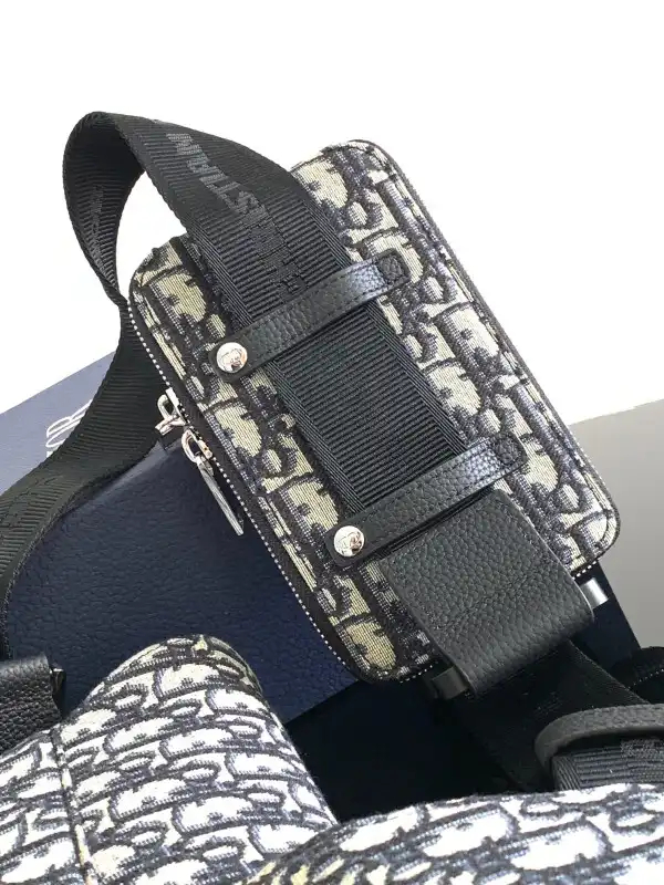 Rep DIRO SADDLE BAG WITH STRAP-34*25.5*5CM