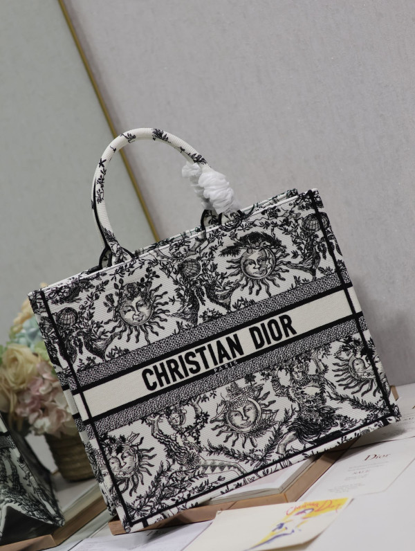 HOT SALE Large Diro Book Tote-42*35*18.5cm