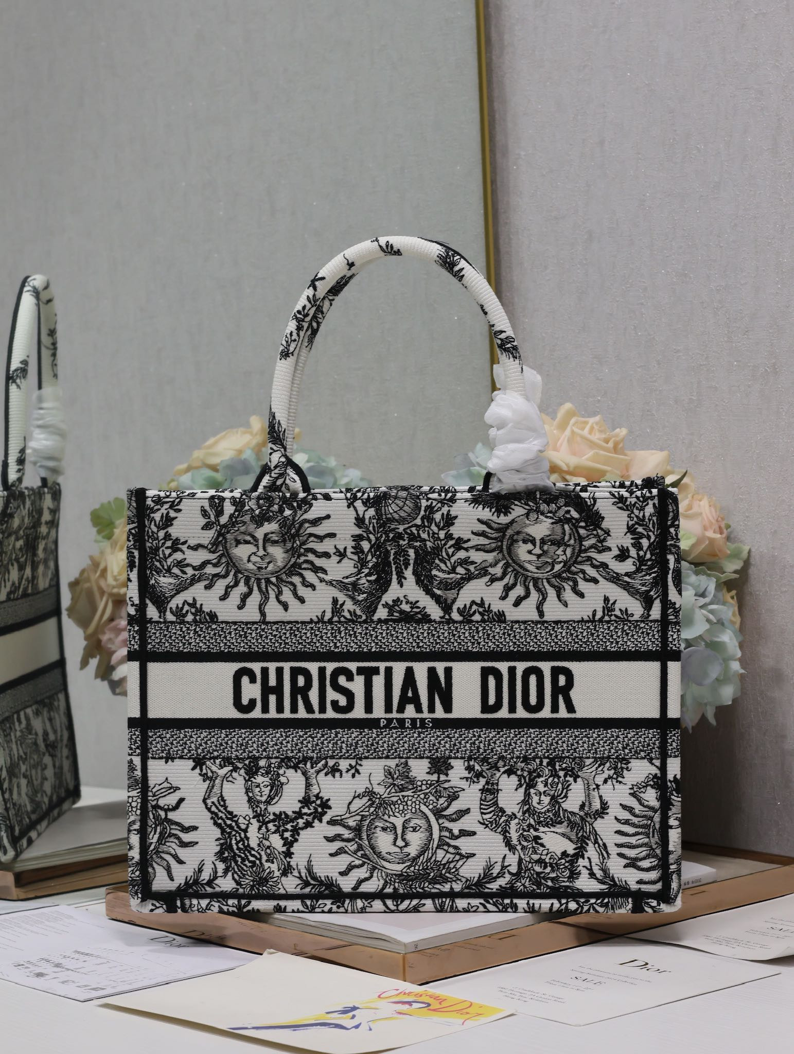 HOT SALE MEDIUM DIRO BOOK TOTE-36*18*28CM