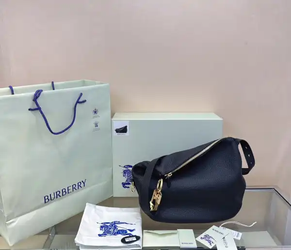 BURBERRY Medium Knight Bag-37*13*32cm