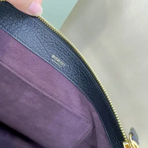 BURBERRY Medium Knight Bag-37*13*32cm