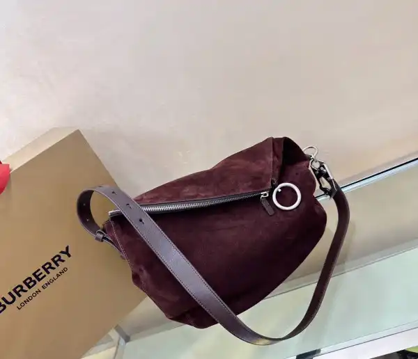 BURBERRY Medium Knight Bag-37*13*32cm