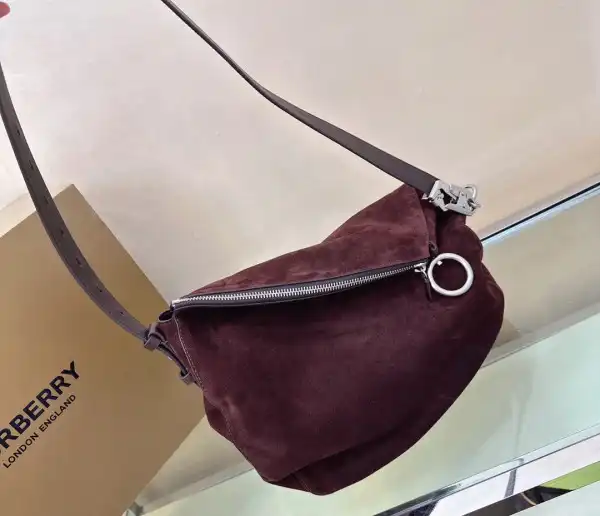 First bag ru BURBERRY Medium Knight Bag-37*13*32cm